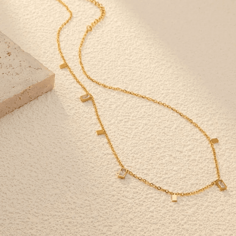 Dailywear Anti-tarnish Zircon Stone Rectangular Charm Neckpiece  view 11