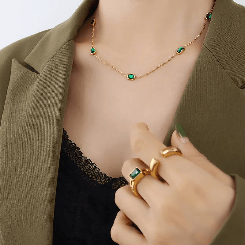 Anti-tarnish Emerald Geometry Charm Necklace 