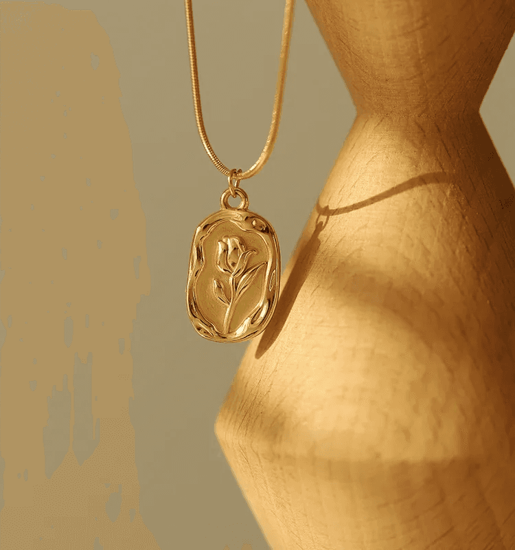 Anti-tarnish Eternal Rose Botanical Pendant Necklace  view 4
