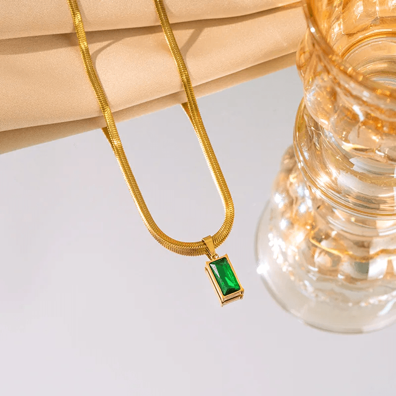 Anti-tarnish Emerald Rectangular Pendant Snake Chain Necklace  view 4