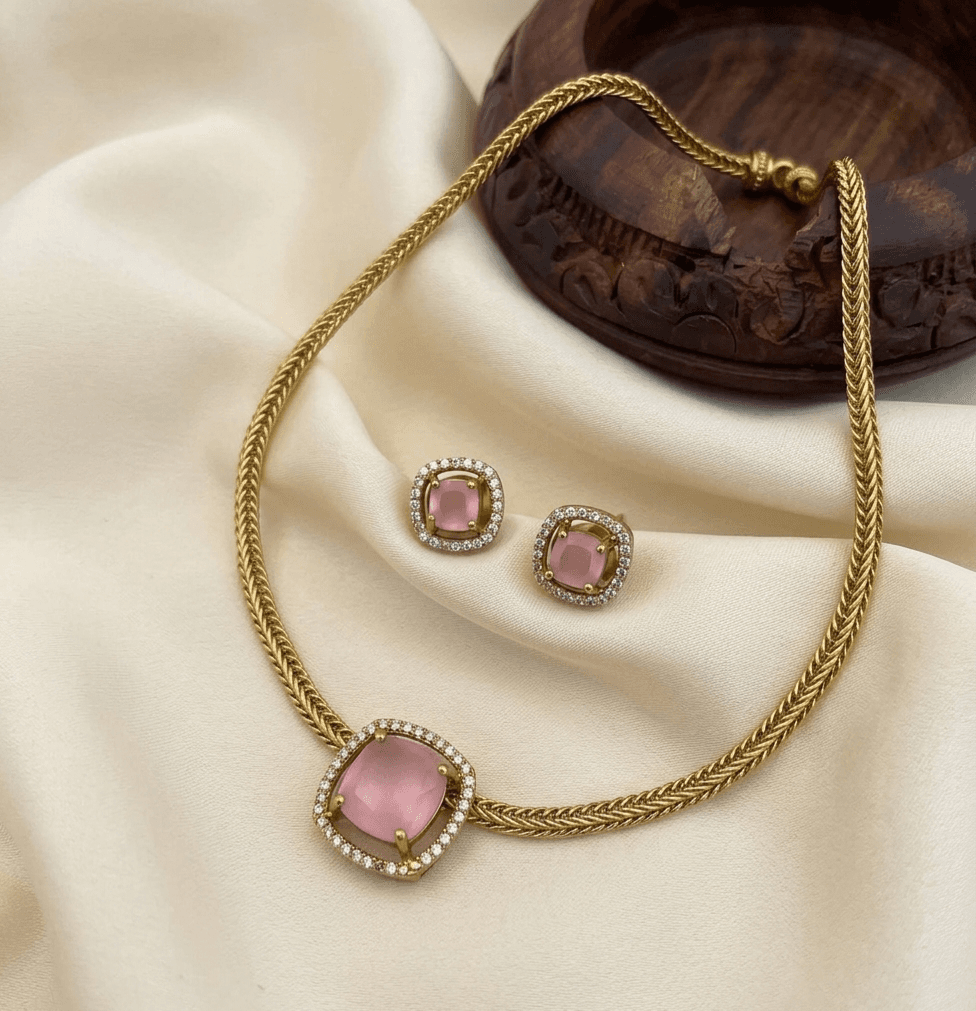 Elegant Single Stone AD Necklace 