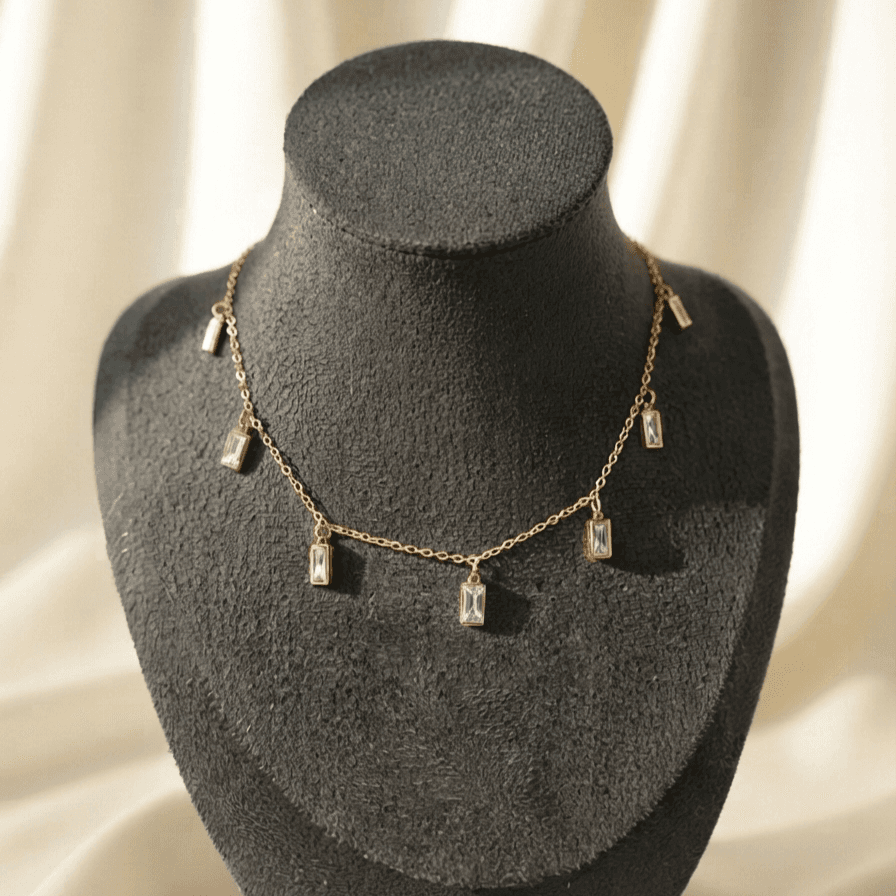White Charm Antitarnish Necklace 