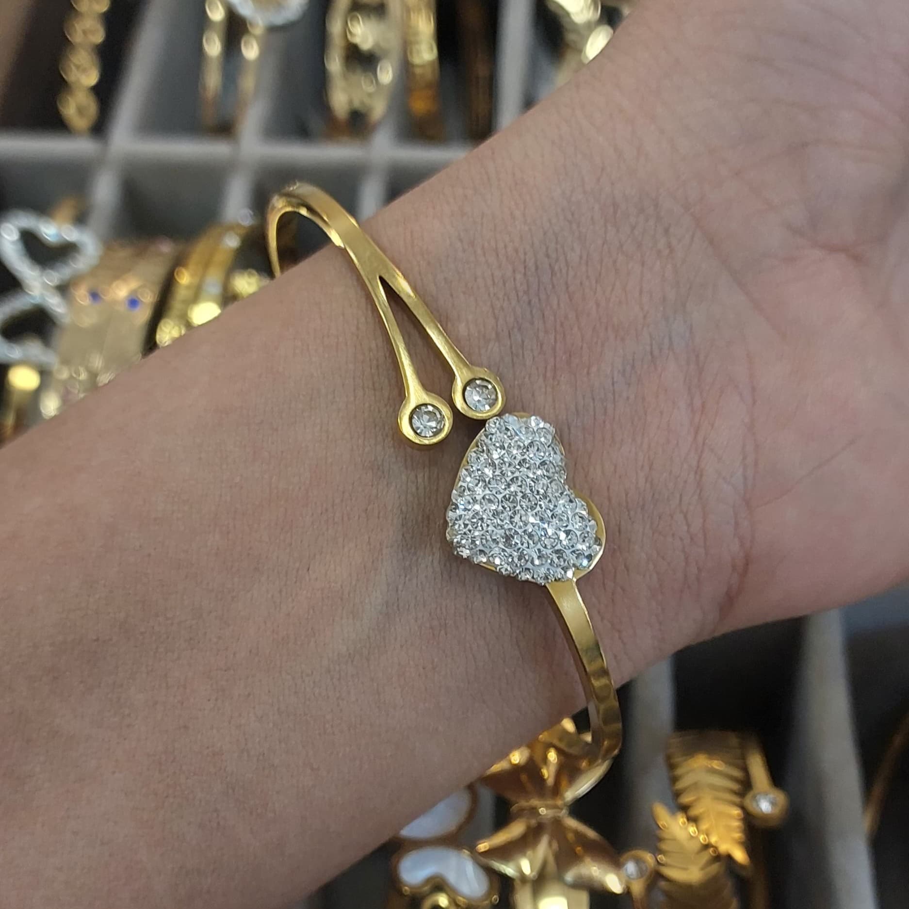 Gold Plated Heart With Stones Pattern Antitarnish Bangle 
