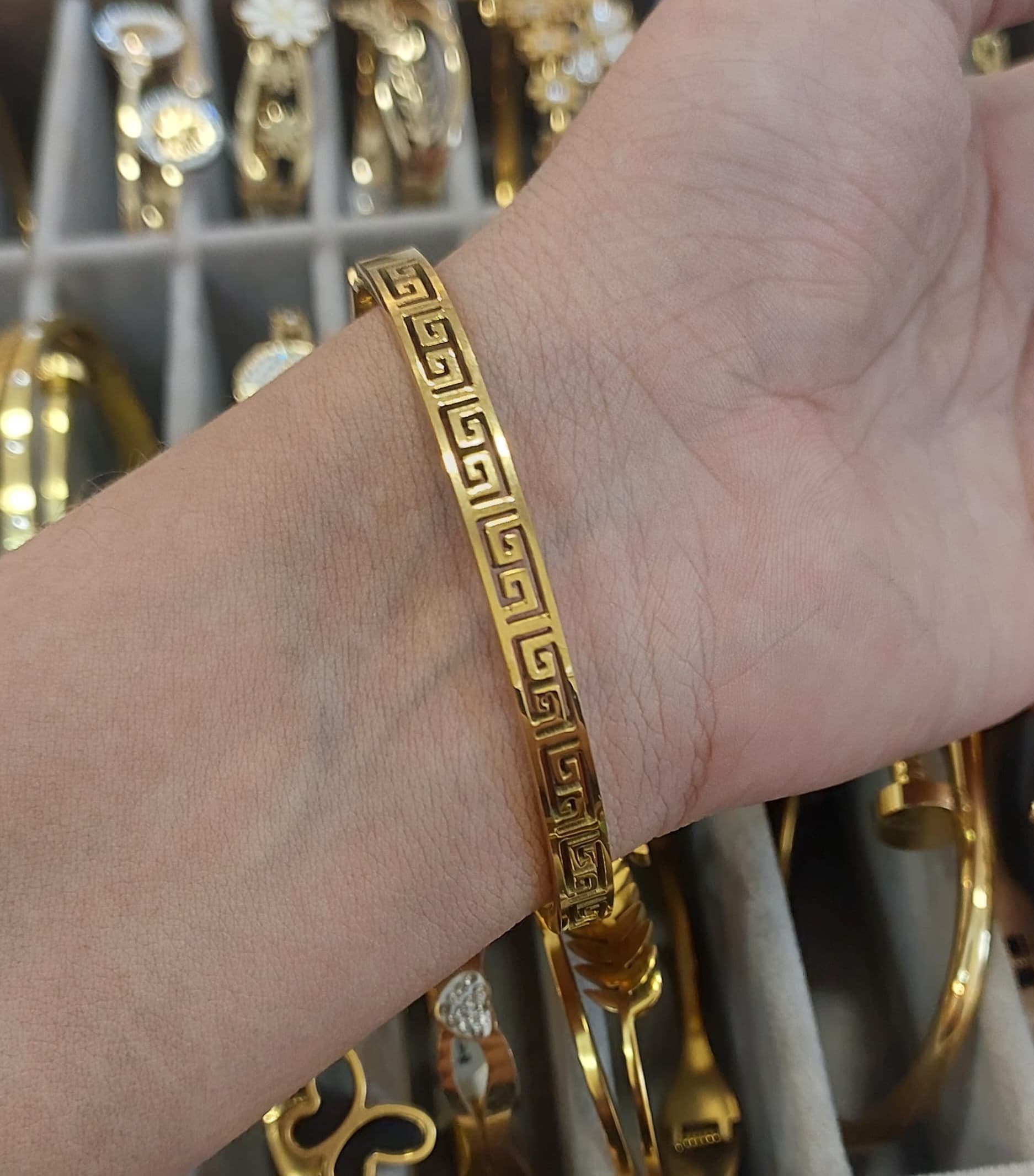 Gold Plated Plain Antitarnish Bangle 