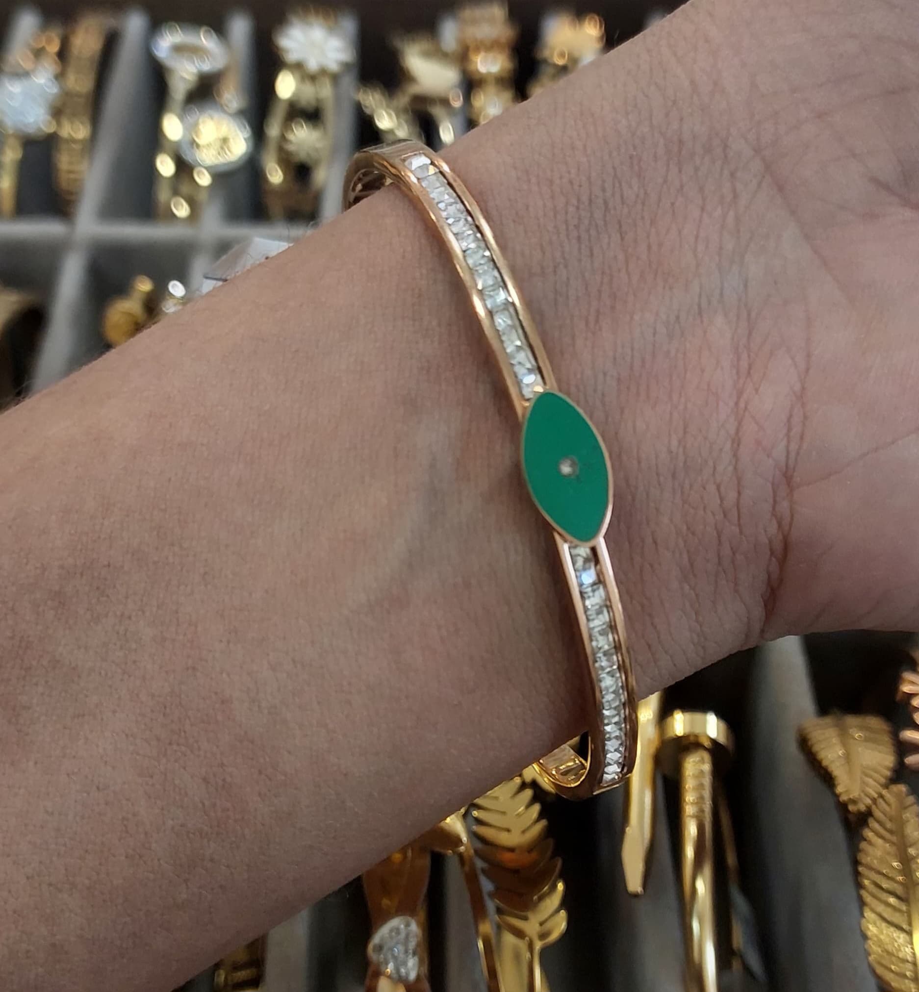 Rosegold Plated Stone With Green Enameled Pattern Antitarnish Bangle 
