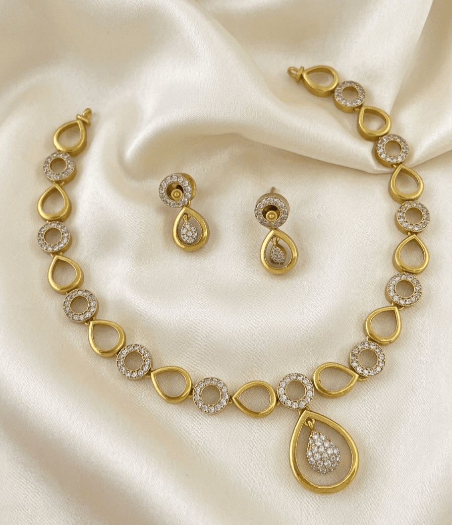Tear drop and Circle Link Statement AD Set