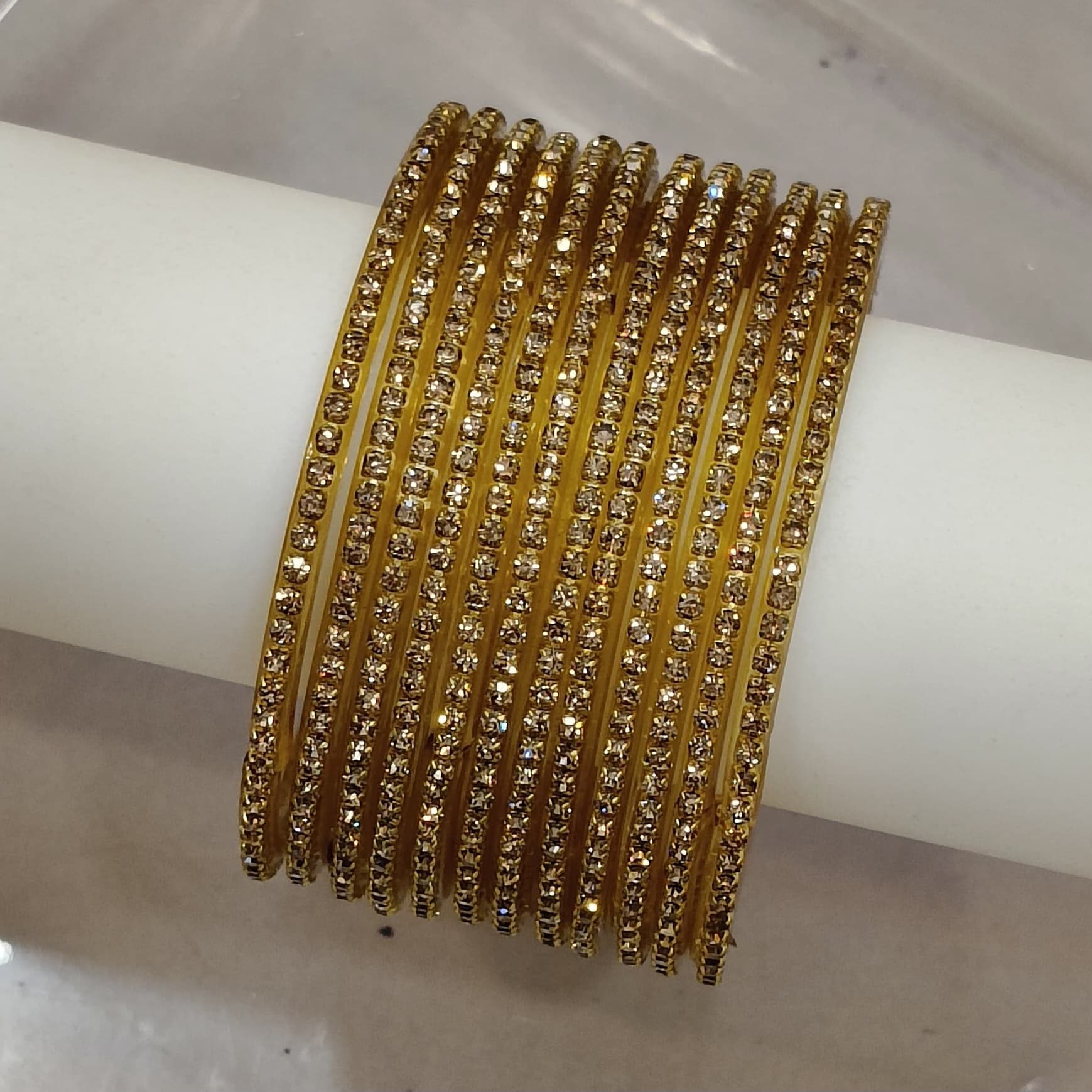 Golden Pairing Glass Bangle